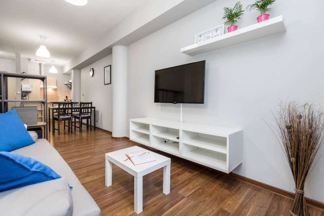 Apartament Gemini Dzierzoniow Exterior photo